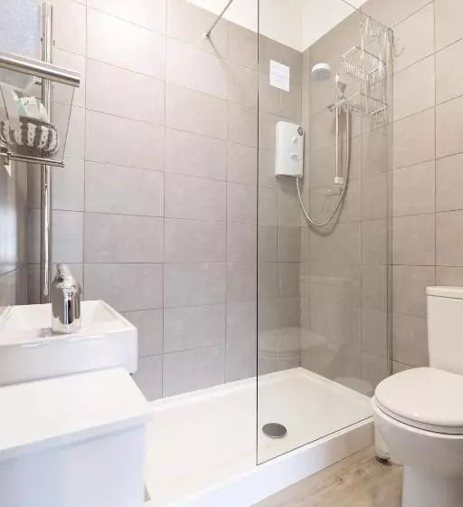 Majatalo Dolafon Guest House