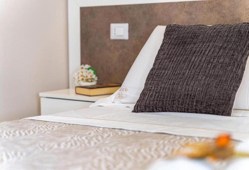 پانسیون La Perla Delle Dune