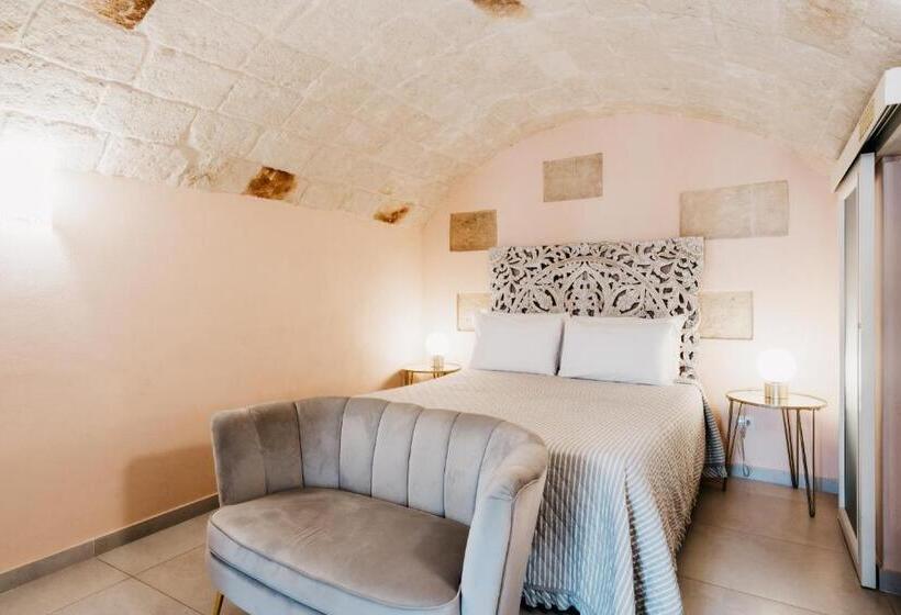 پانسیون Le Contrade Chiasso Cafaro