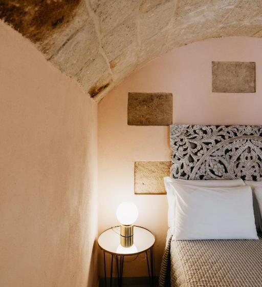 پانسیون Le Contrade Chiasso Cafaro