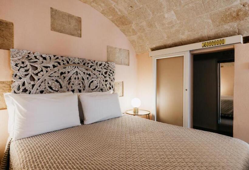 پانسیون Le Contrade Chiasso Cafaro