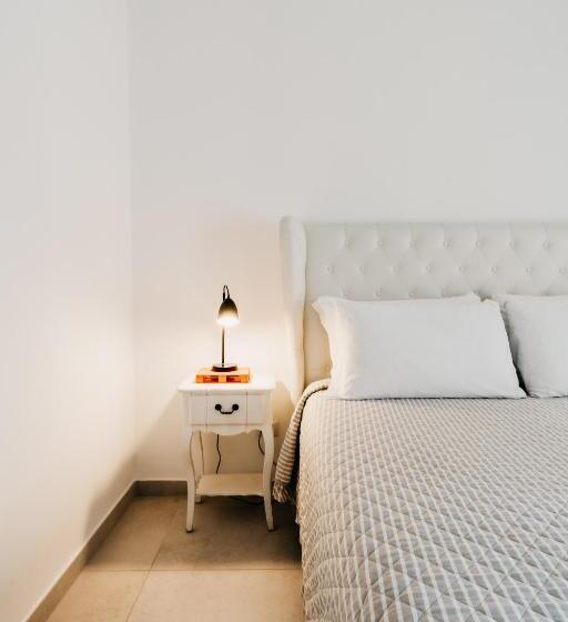 پانسیون Le Contrade Chiasso Cafaro