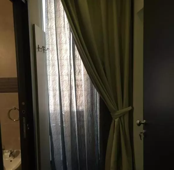 Majatalo Les Chambres De La Place