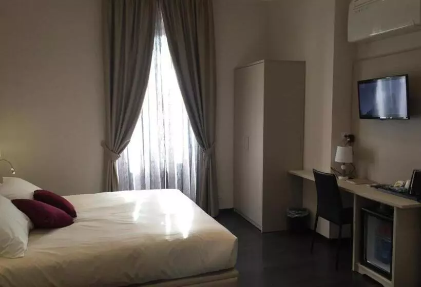 Majatalo Les Chambres De La Place