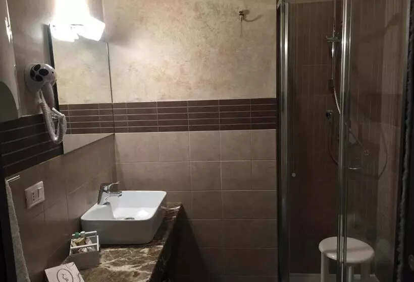 Majatalo Les Chambres De La Place