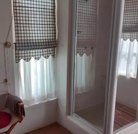 ペンション Smithfield House