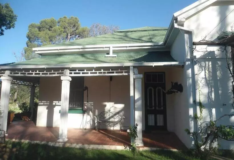 ペンション Smithfield House