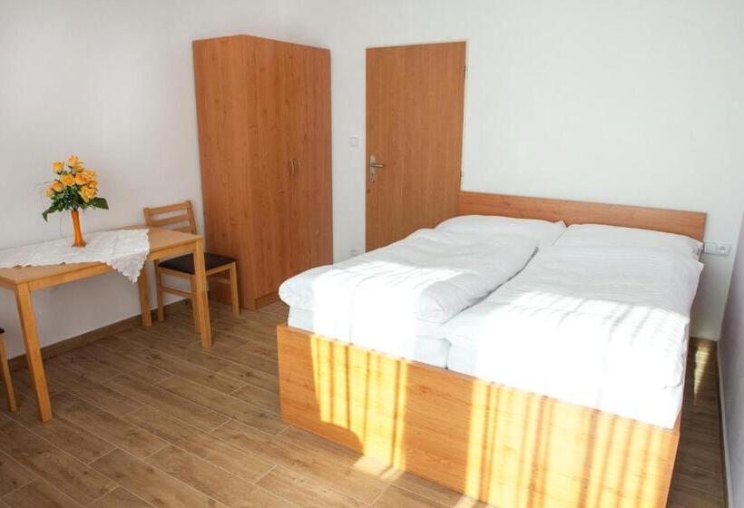 Pensionat Vila Sofia