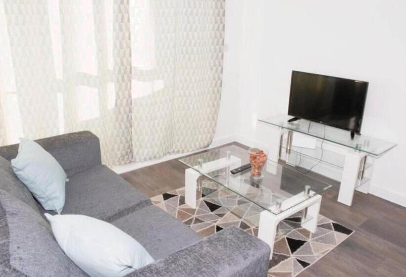 Tms Beautiful 2br Apartment! Ensuite! Lakeside