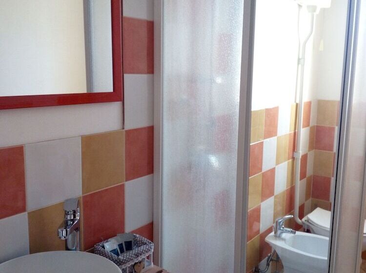 مبيت وإفطار Lunacalanti