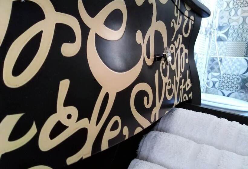 مبيت وإفطار Lunacalanti