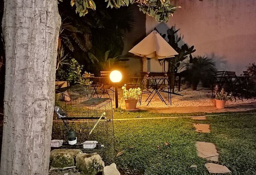 مبيت وإفطار Lunacalanti