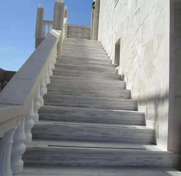 ホテル Castellino Studios