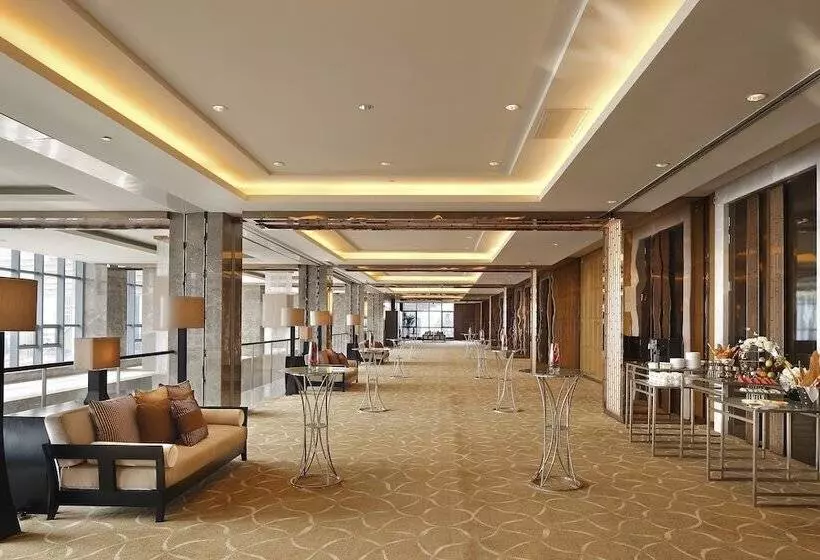 Hôtel Crowne Plaza Yangzhou, An Ihg