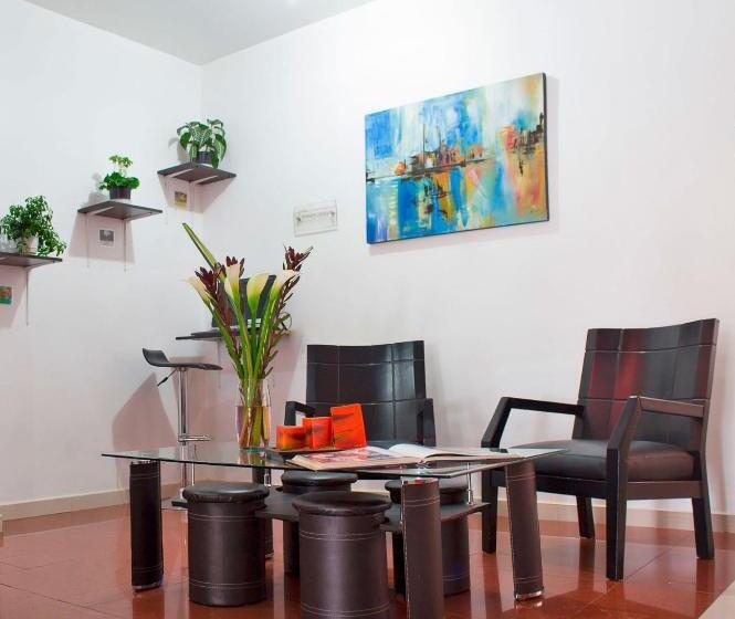 בית מלון כפרי Dorado Gold