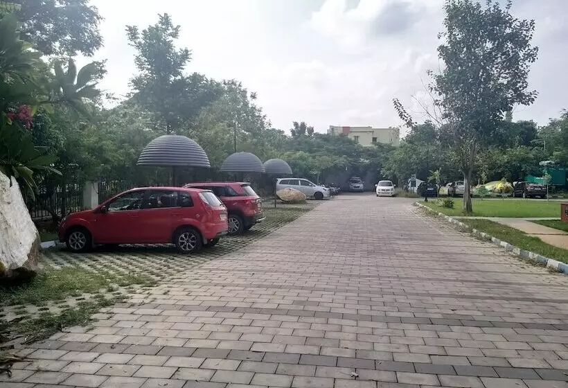 Hotel Fairfield By Marriott Chennai Mahindra World City