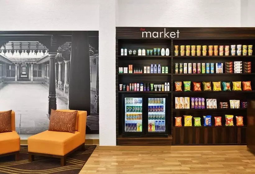 Hotel Fairfield By Marriott Chennai Mahindra World City