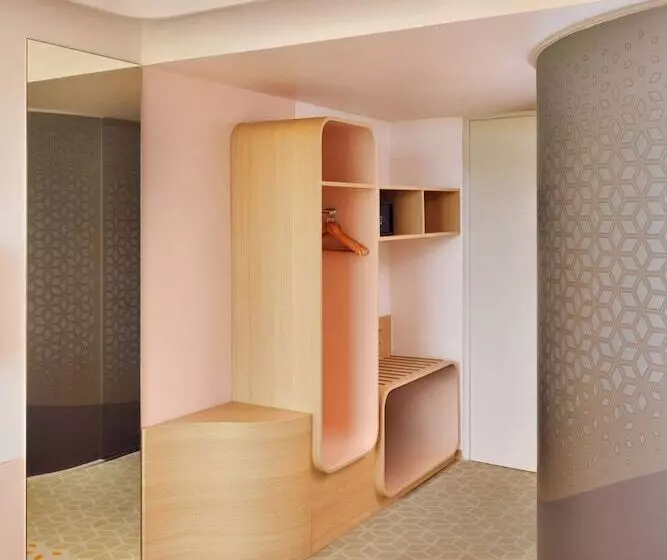 Hotel Fairfield By Marriott Chennai Mahindra World City