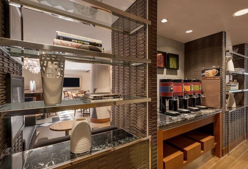 호텔 Hampton Inn Manhattan/downtown Financial District