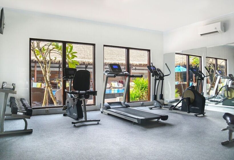 Отель Lembongan Beach Club & Resort