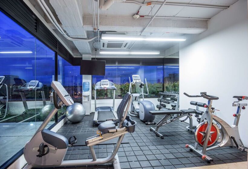 酒店 NH Collection Bogota Terra 100 Royal