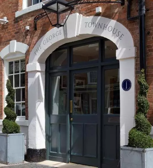 هتل The George Townhouse
