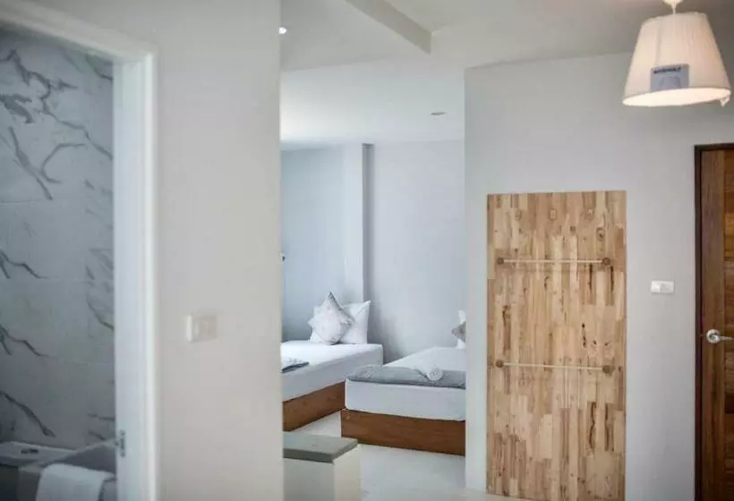 Retkeilymaja Thirty Tree Garden House