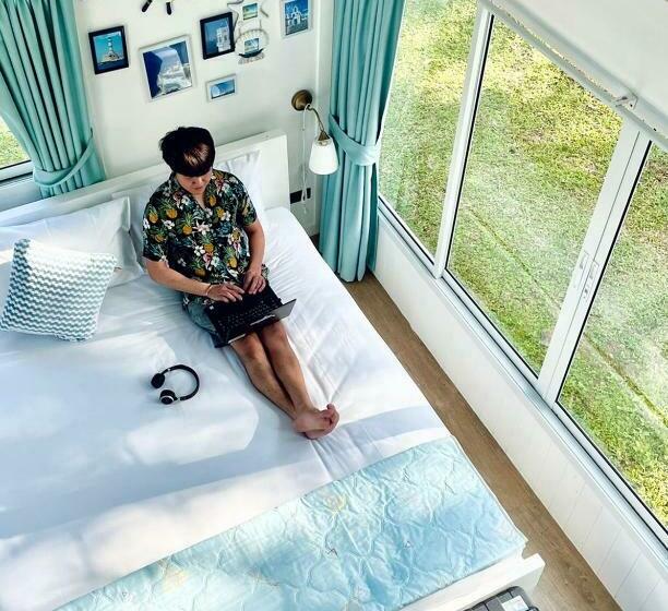 Alberg Thirty Tree Garden House