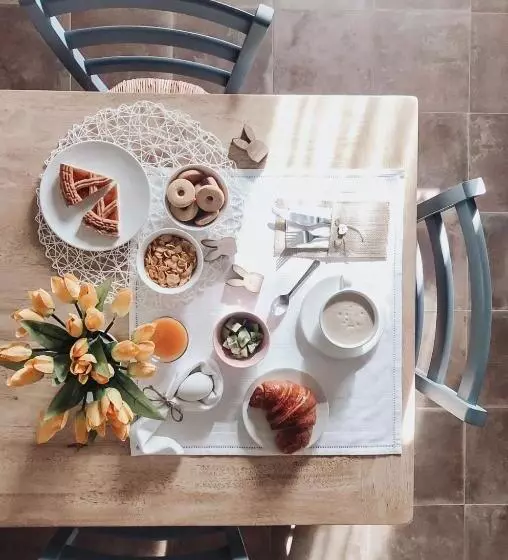 Aamiaismajoitus (B&B) Antica Torre Del Borgo