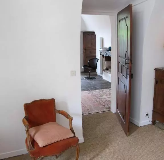 Aamiaismajoitus (B&B) Le Château