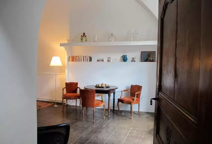 Aamiaismajoitus (B&B) Le Château