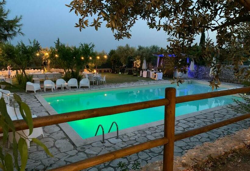 בית מלון כפרי Signor Cesare Agrobistrot B&b