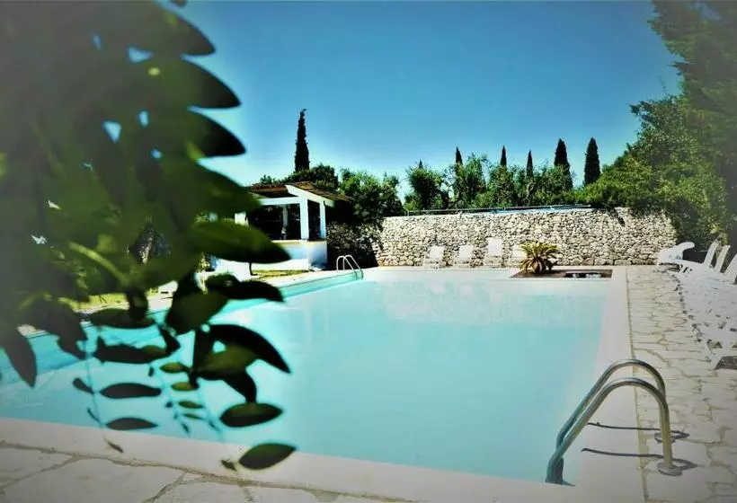هتل Signor Cesare Agrobistrot B&b