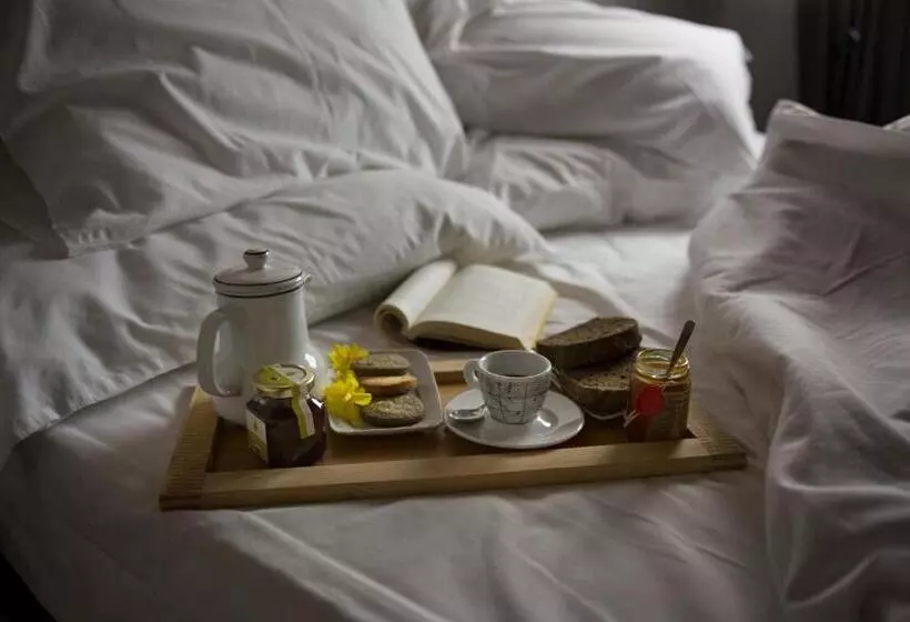 هتل Signor Cesare Agrobistrot B&b