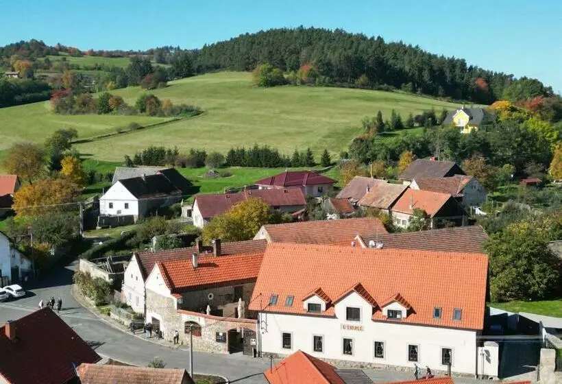 Majatalo Penzion U švarců