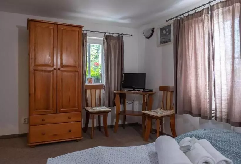 Majatalo Penzion Vlčárna