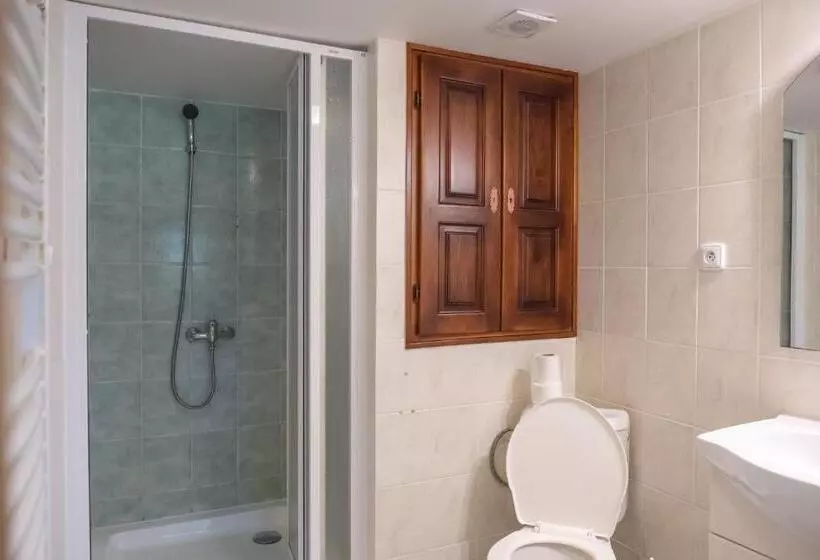 Majatalo Penzion Vlčárna