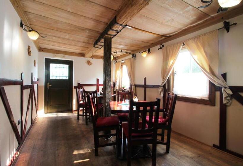 膳宿费 Penzion Vlčárna