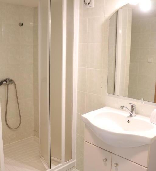 膳宿费 Penzion Vlčárna