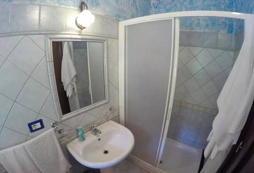Villa Paladino   B&b E Guest House