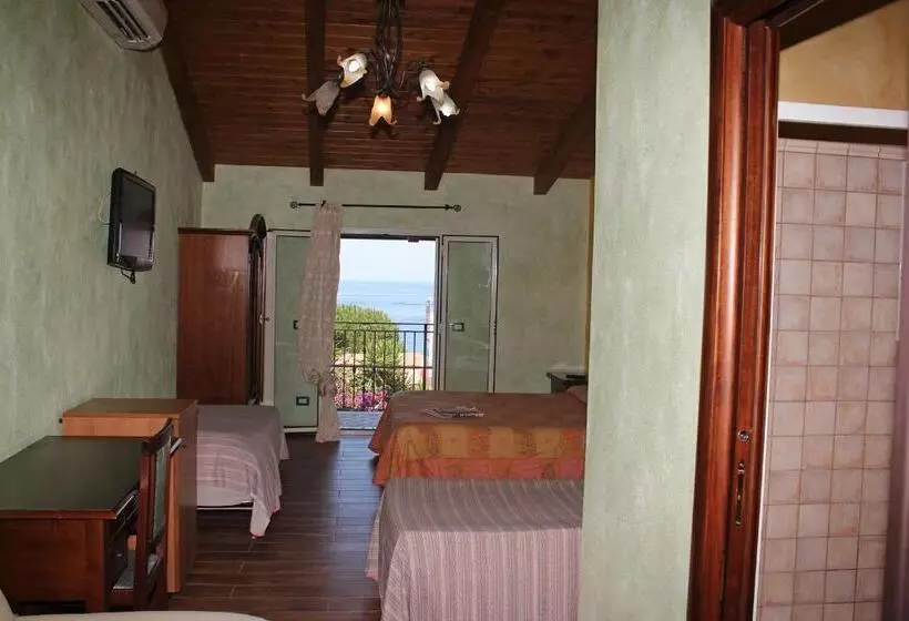 Villa Paladino   B&b E Guest House