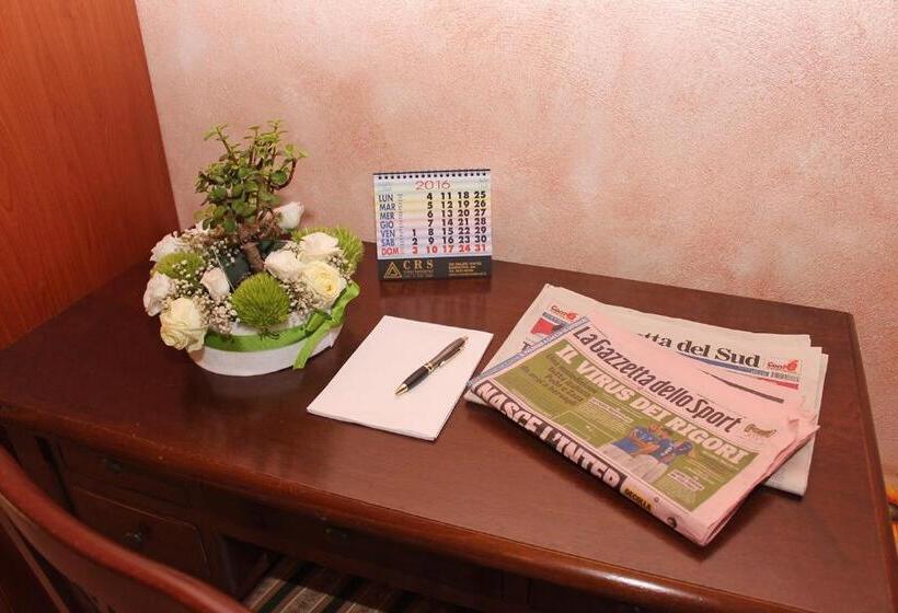 Villa Paladino   B&b E Guest House