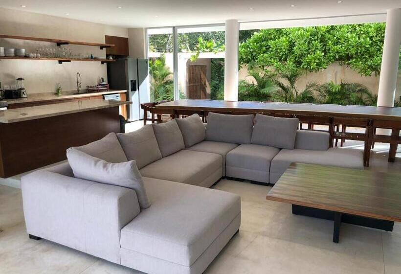 11br I Hacienda Zalama