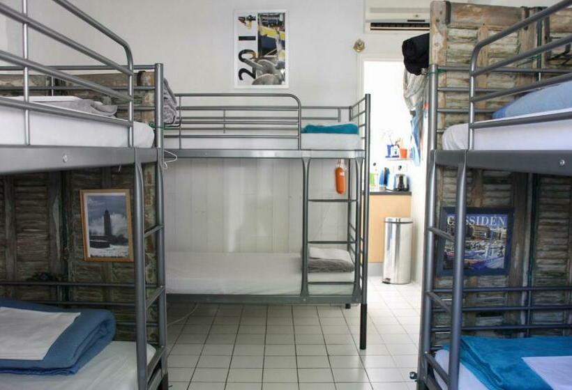 هاستل Au Petit Chez Soi