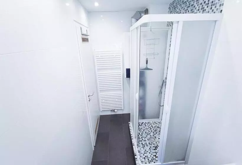 Alfa Stuttgart City 4zw Beste City Lage Berliner Platz Max 8 Personen Netflix Küche Wm L 4br 7 Beds