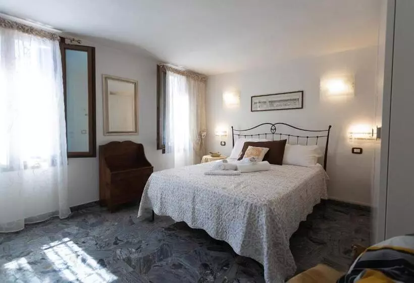 B&b Antico Orologio