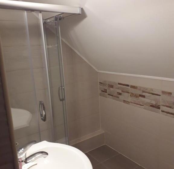 مبيت وإفطار Cseppkő Panzió