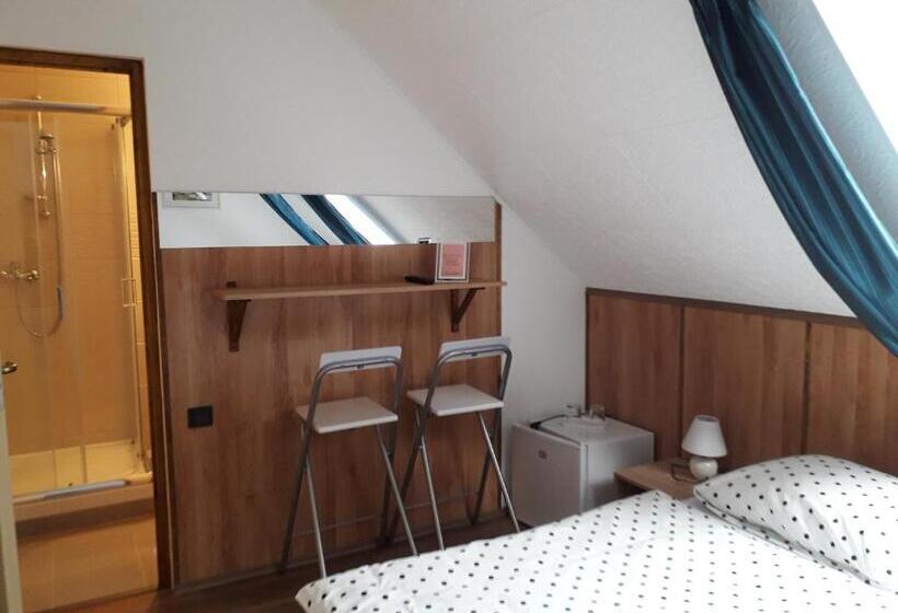 مبيت وإفطار Cseppkő Panzió