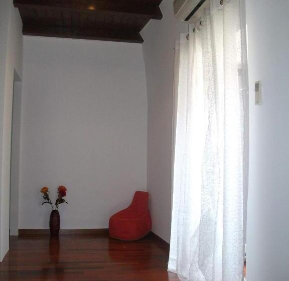 ベッドアンドブレックファースト Dimora Di Mara