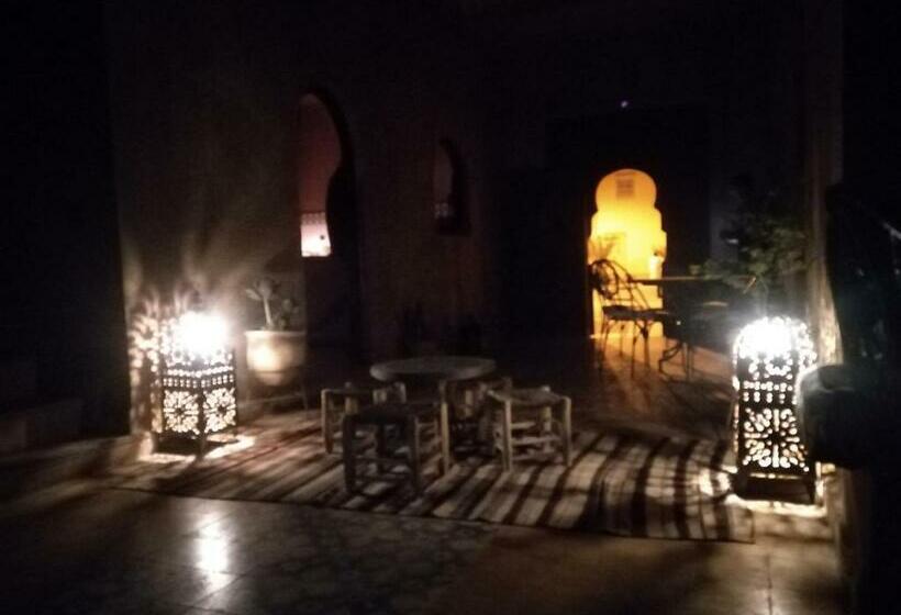 Bed and Breakfast Riad Amar